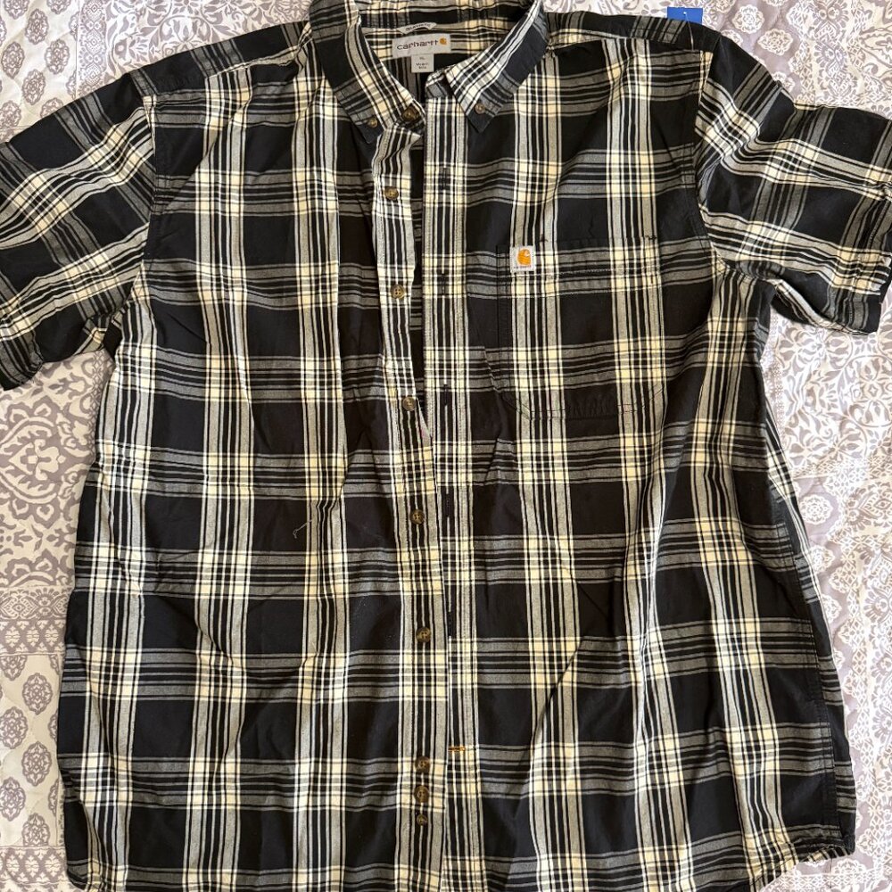Carhartt Men's XL Plaid Short Sleeve Button Down Relax Fit
